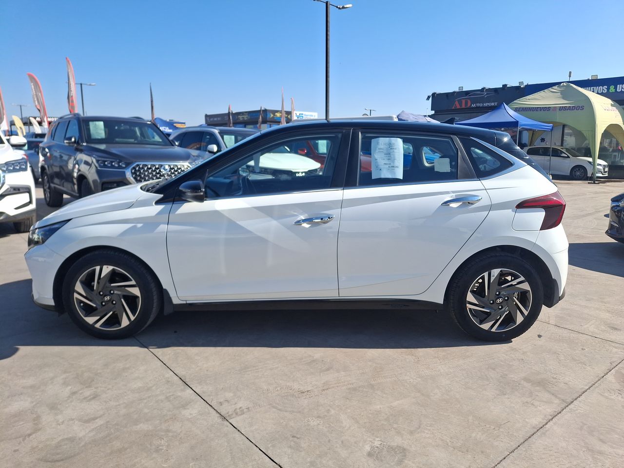 HYUNDAI - 4