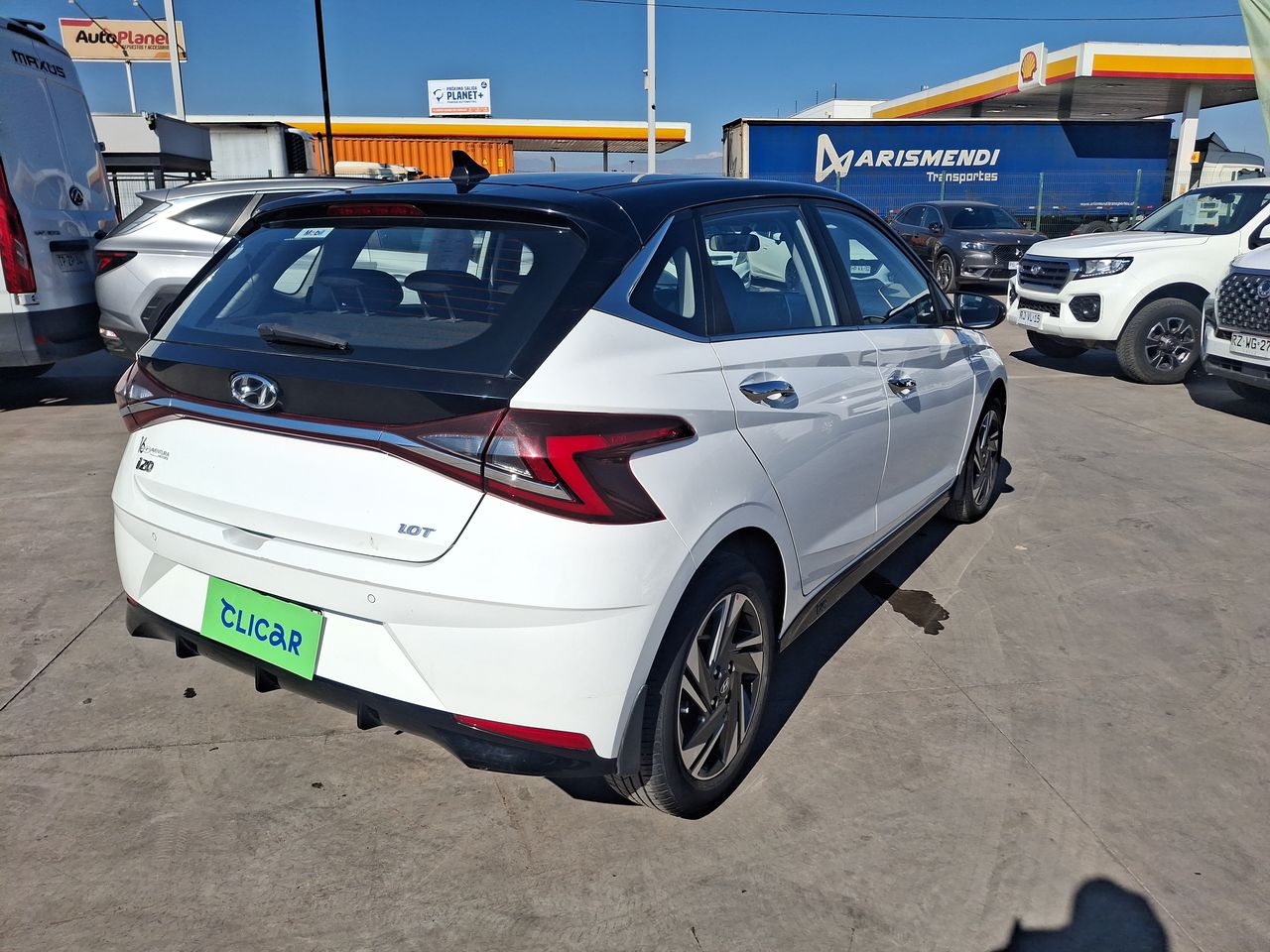 HYUNDAI - 7