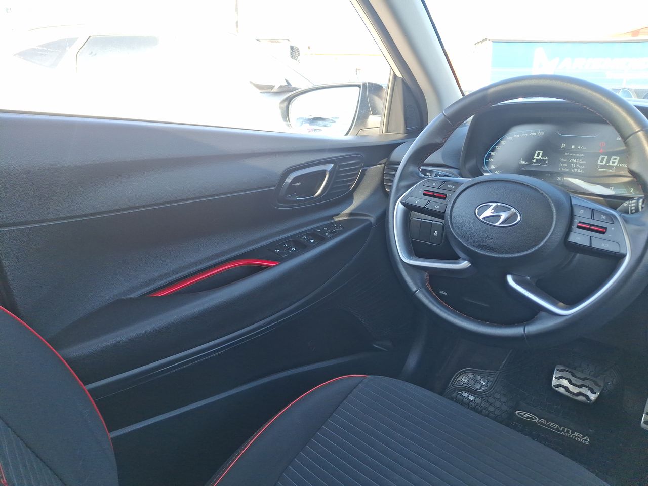 HYUNDAI - 16