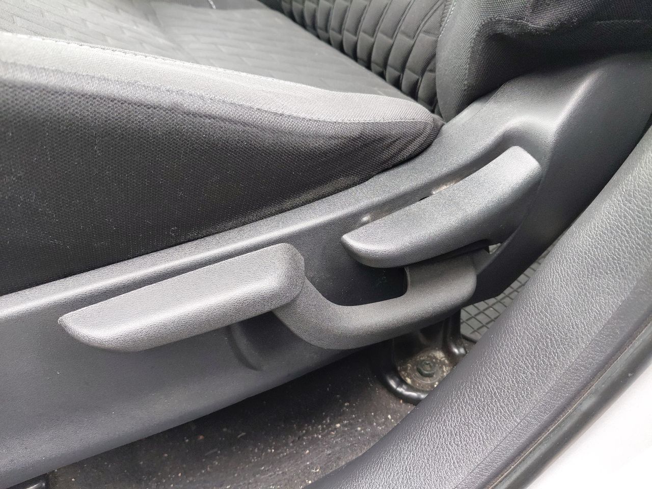 Nissan Kicks — foto 14 de 26