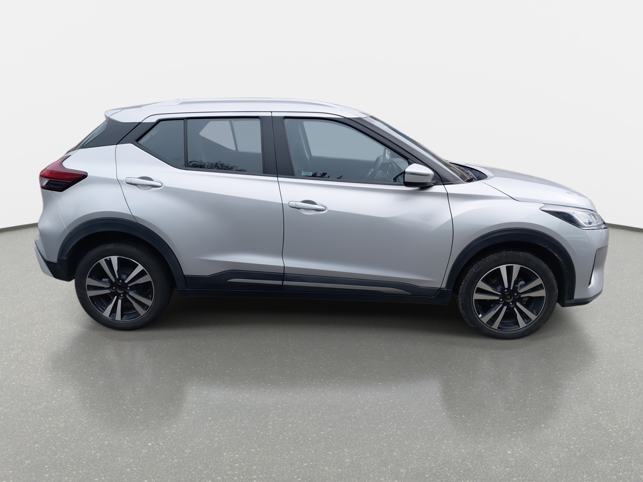 Renault Arkana — foto 9 de 34