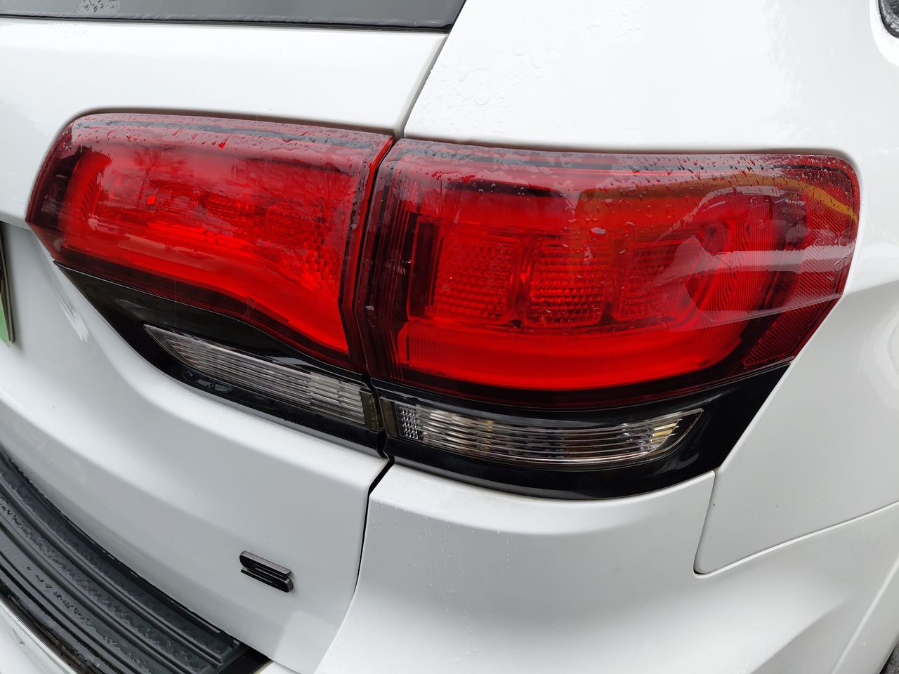 Jeep Grand Cherokee — foto 11 de 26