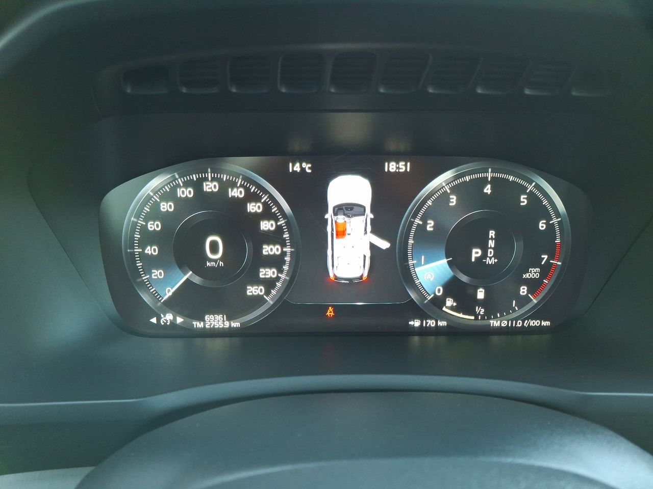VOLVO - 27