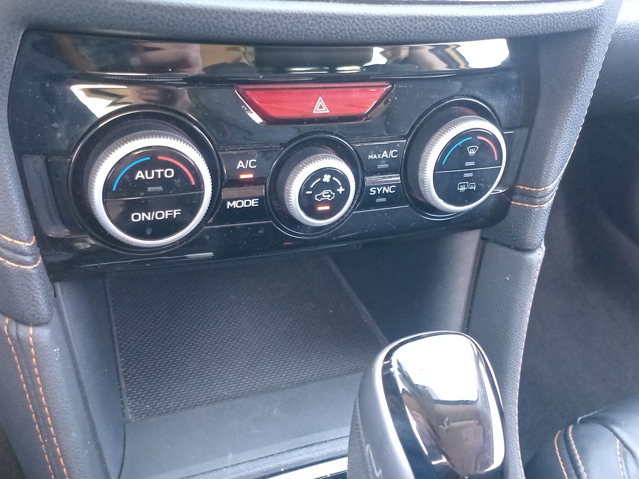 Subaru Xv — foto 22 de 28
