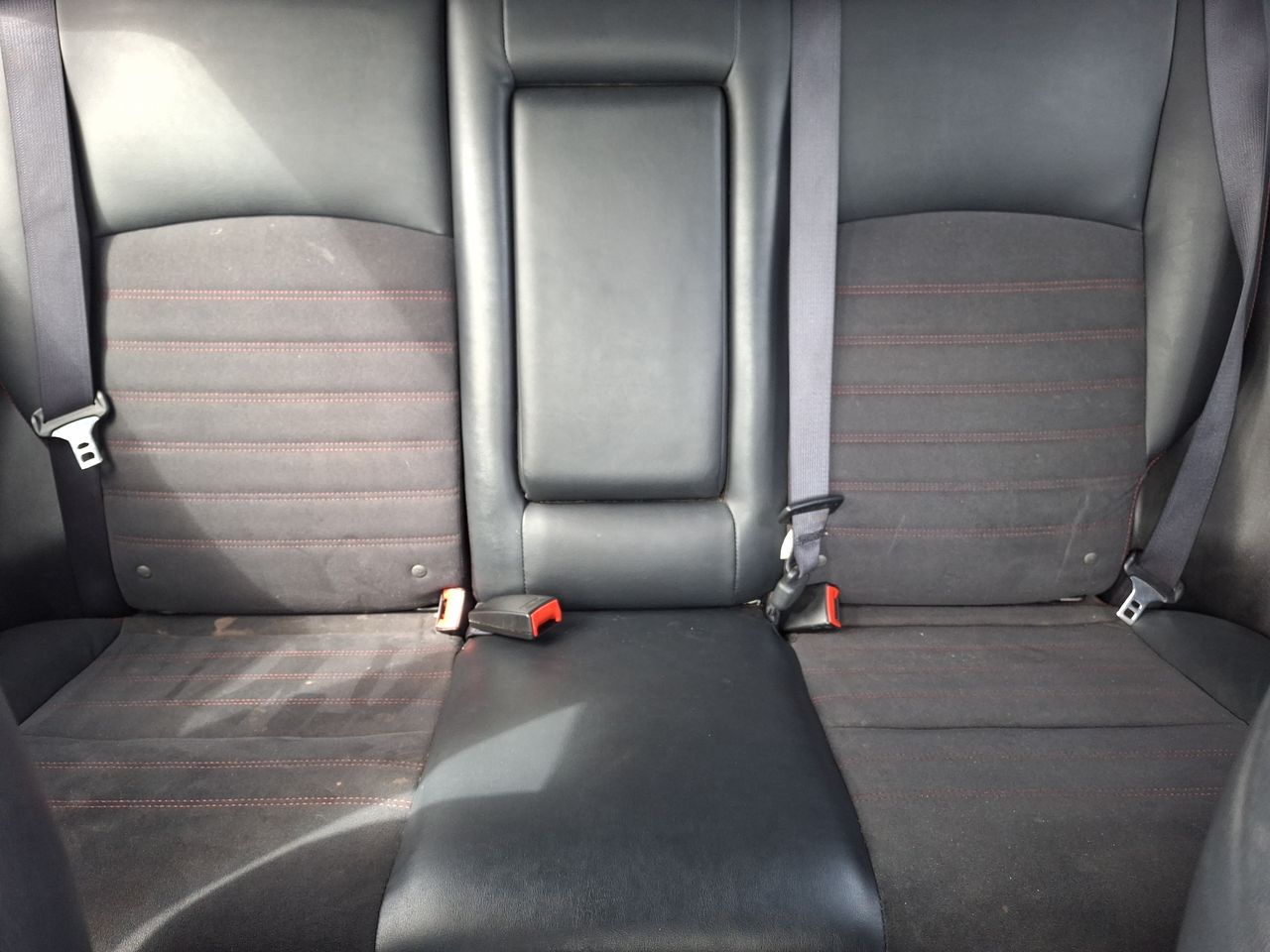 Mitsubishi Asx — foto 34 de 35