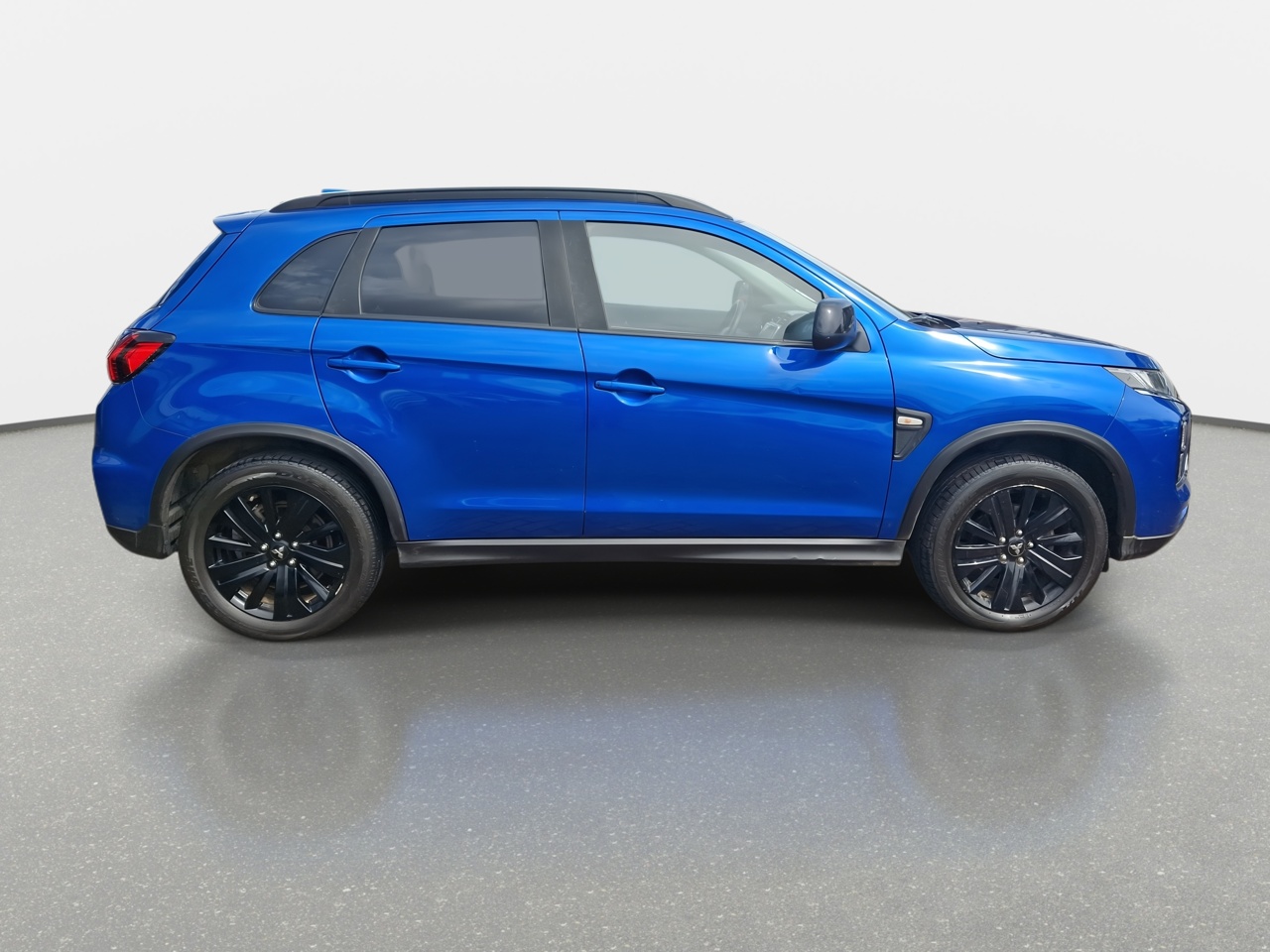 Mitsubishi Asx — foto 9 de 35