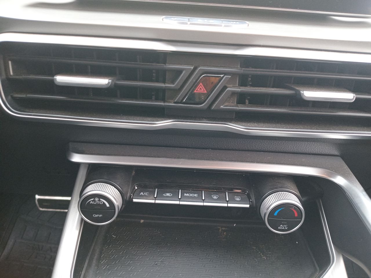 GEELY - 20
