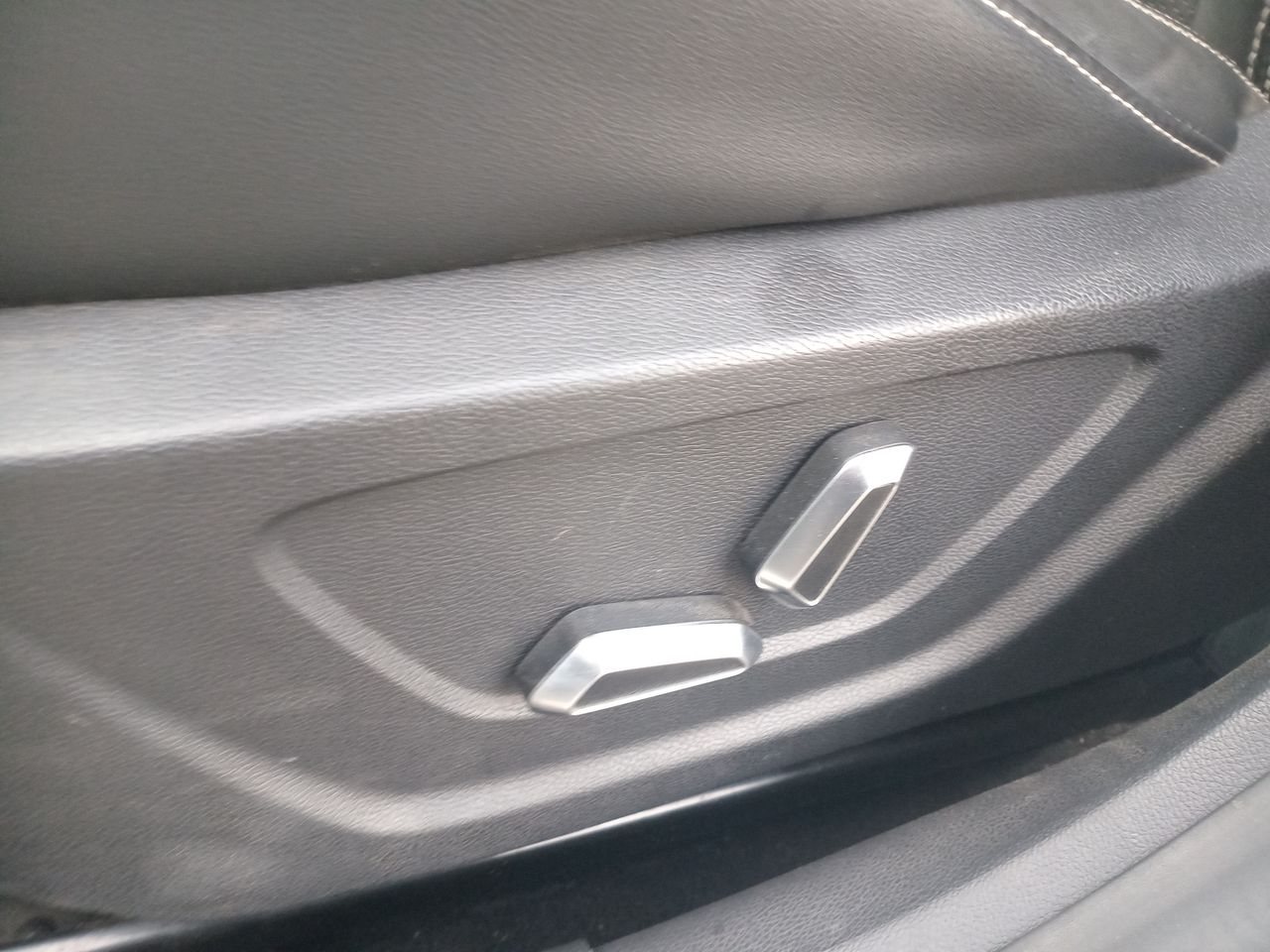 GEELY - 13