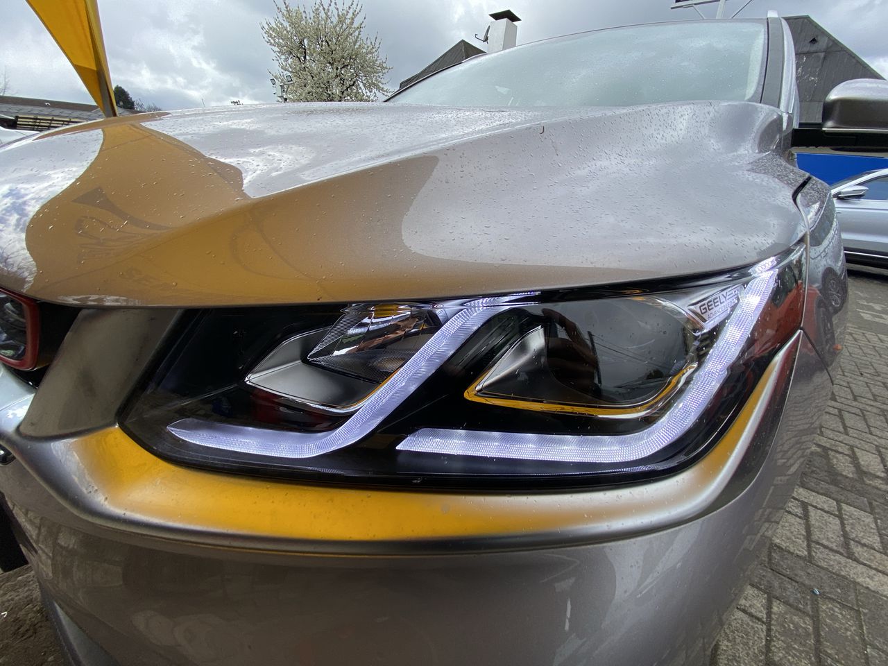 GEELY - 15