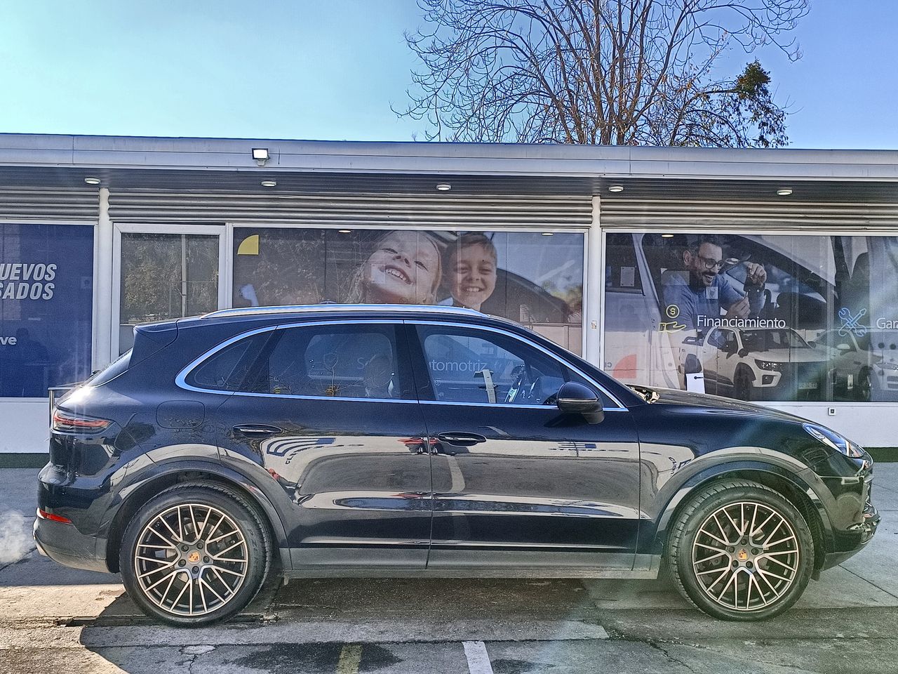 PORSCHE - 8