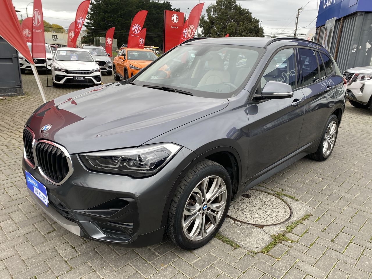 BMW - 3