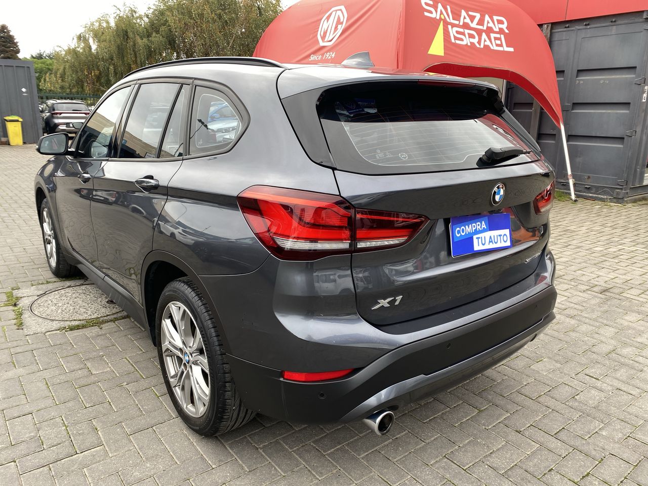 BMW - 5