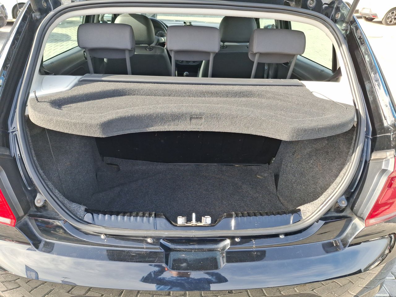 VOLKSWAGEN - 20