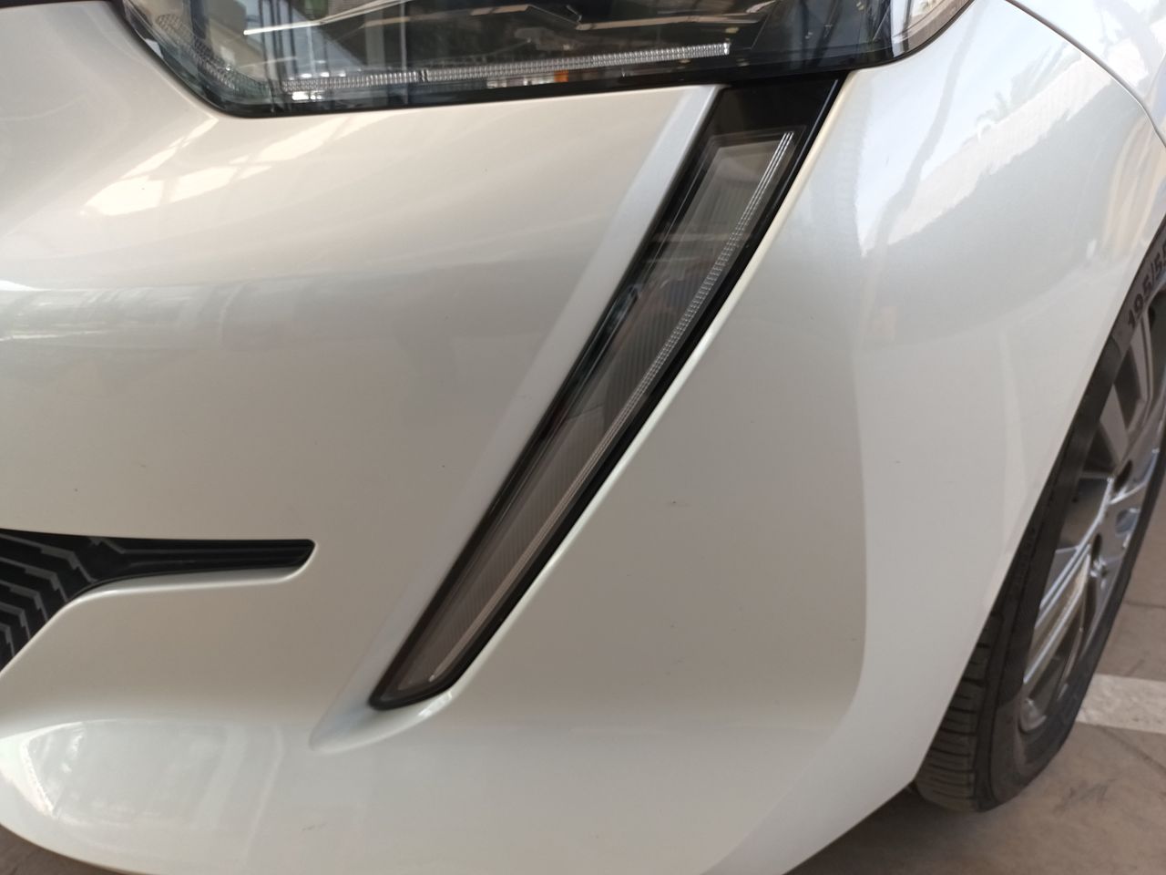 PEUGEOT - 20