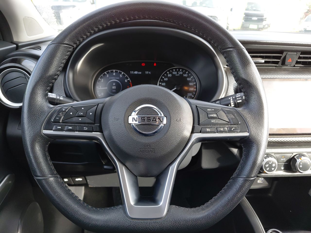 NISSAN - 15