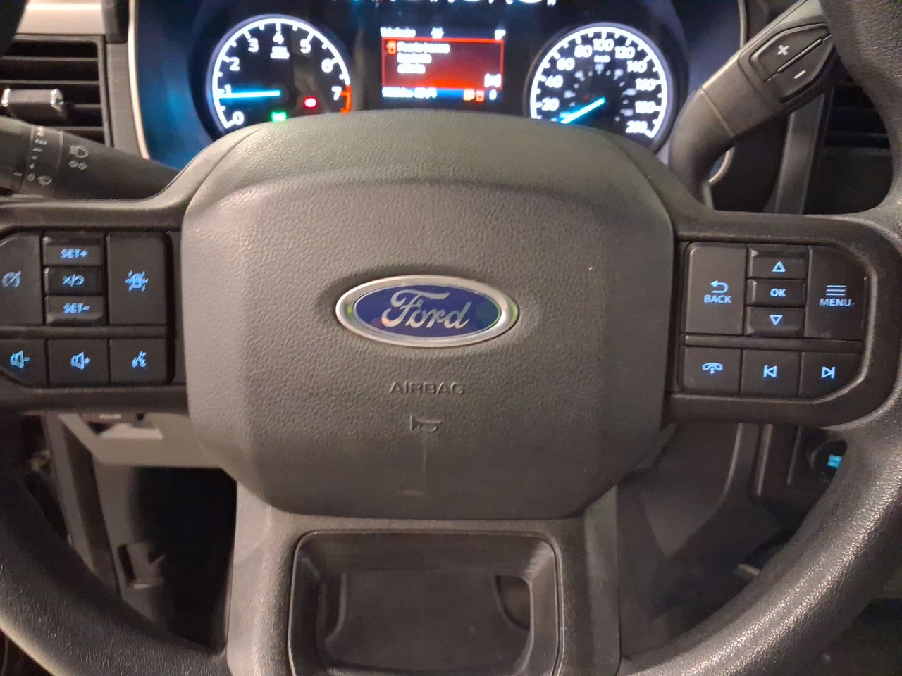 Ford F-150 — foto 17 de 24
