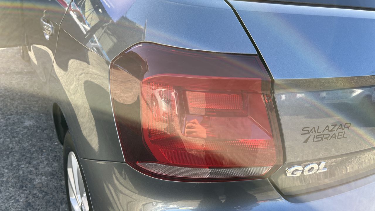VOLKSWAGEN - 25