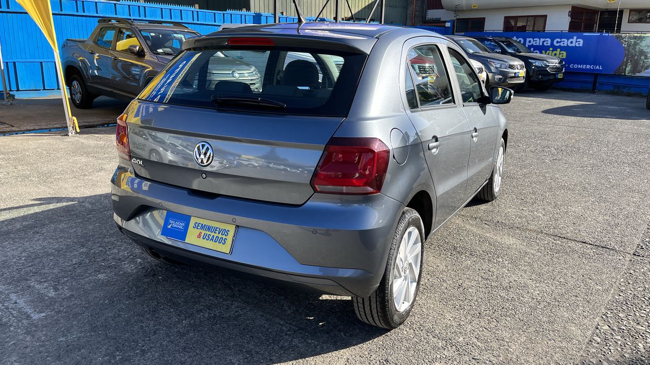 VOLKSWAGEN - 9