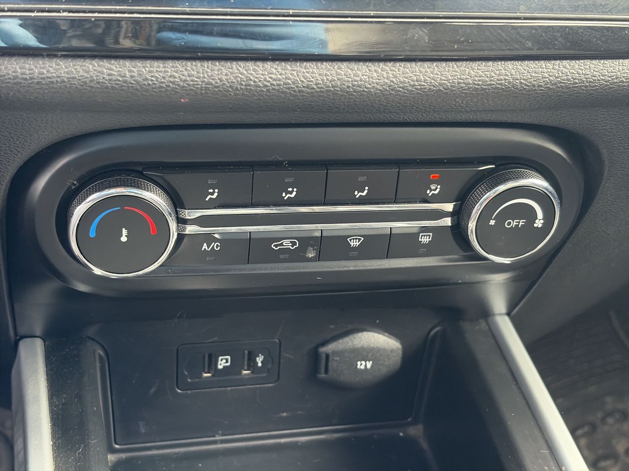 Chery Tiggo 3 — foto 19 de 20