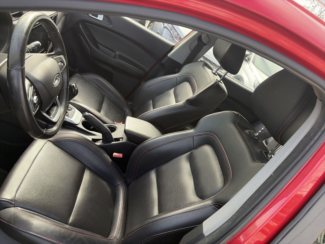 Chery Tiggo 3 — foto 14 de 20