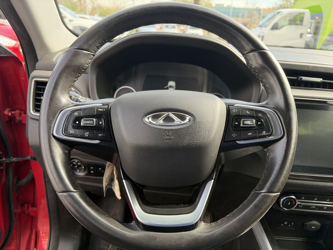 Chery Tiggo 3 — foto 15 de 20