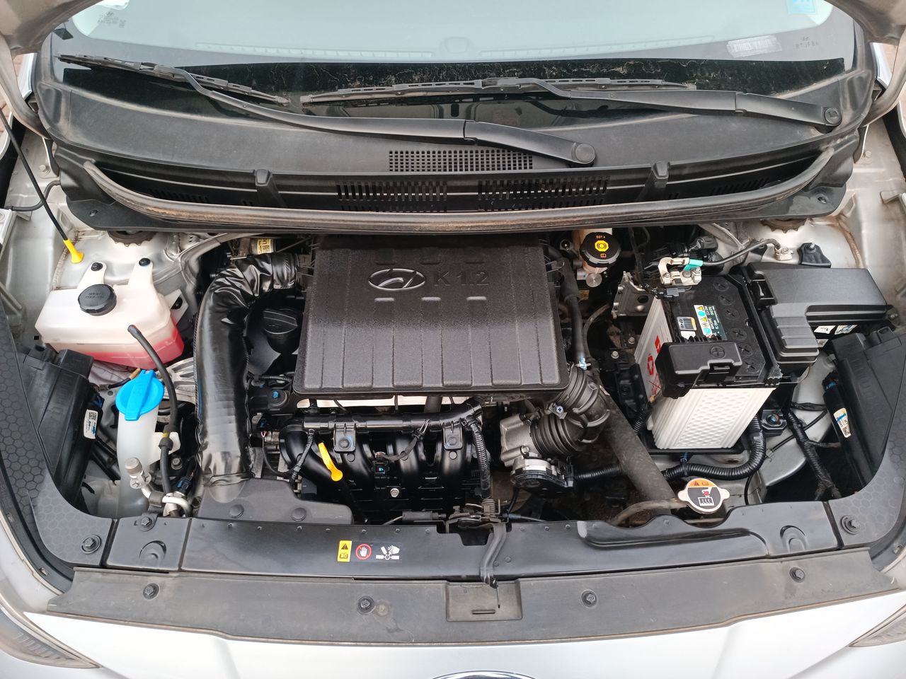 HYUNDAI - 18