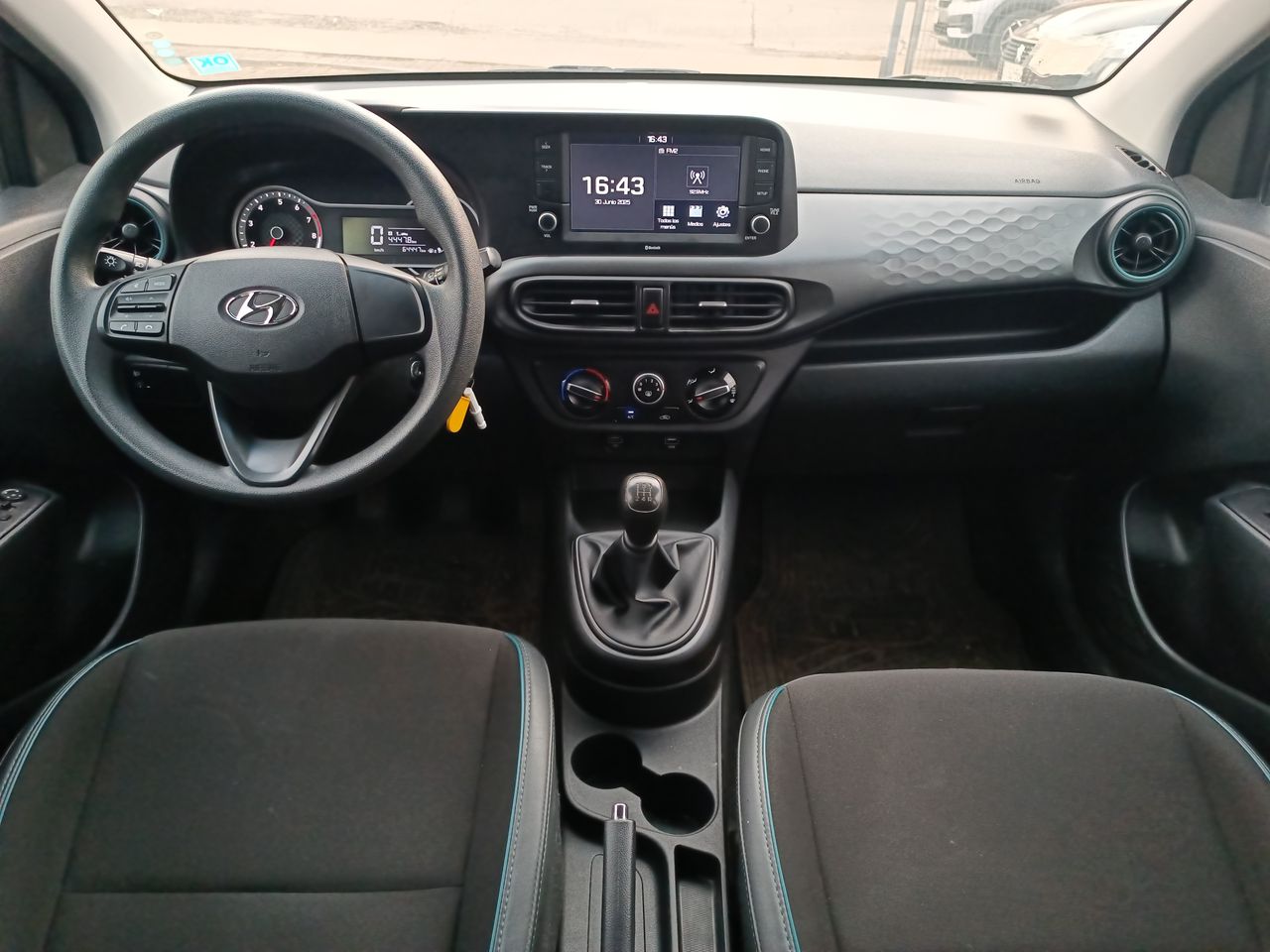 HYUNDAI - 9