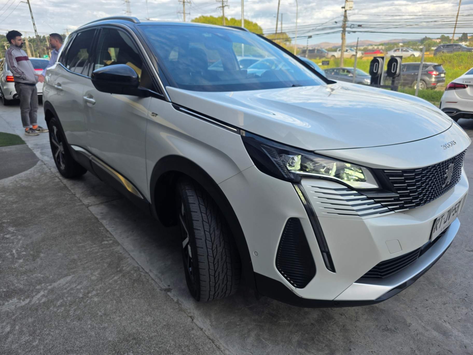 PEUGEOT