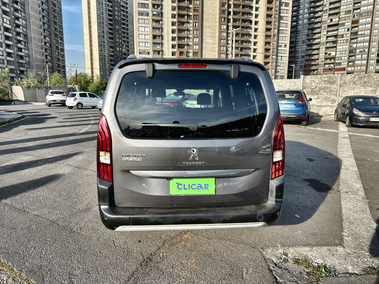 PEUGEOT - 6