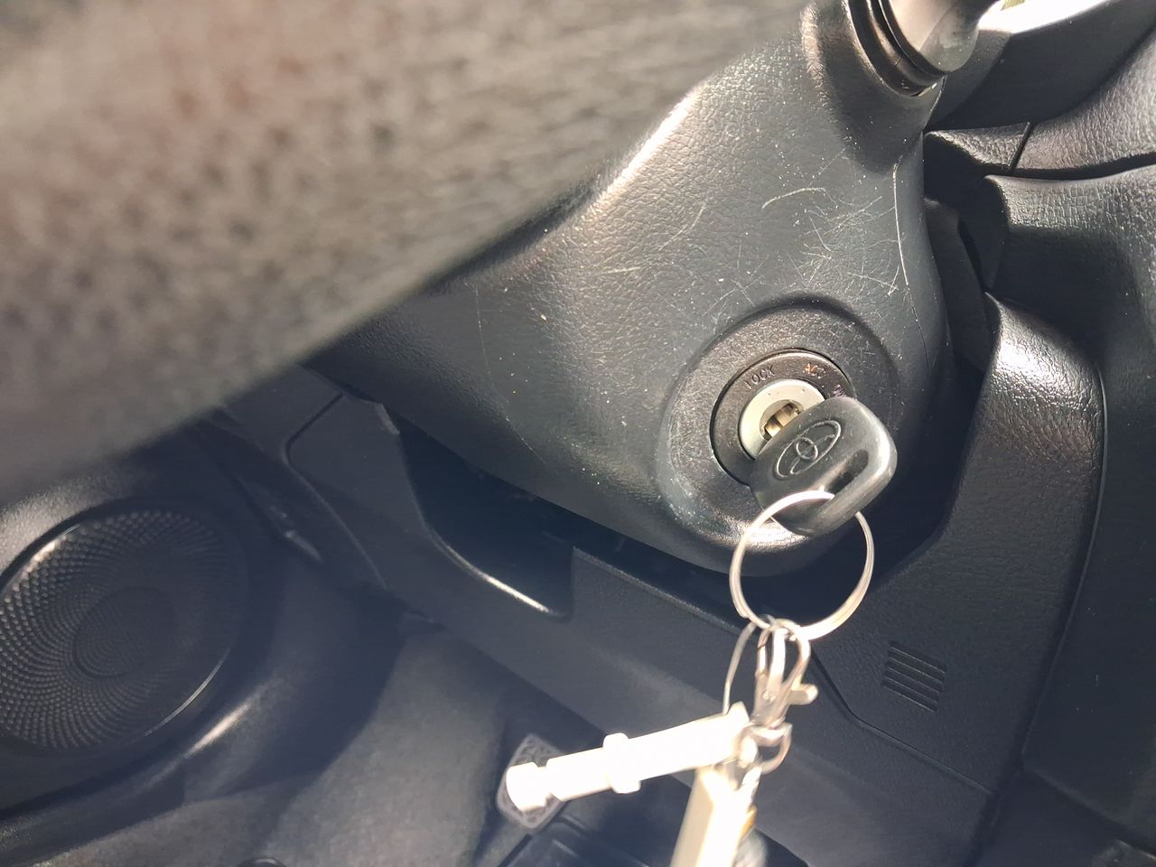 Toyota Yaris — foto 27 de 27