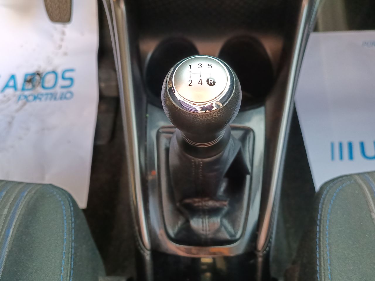TOYOTA - 32