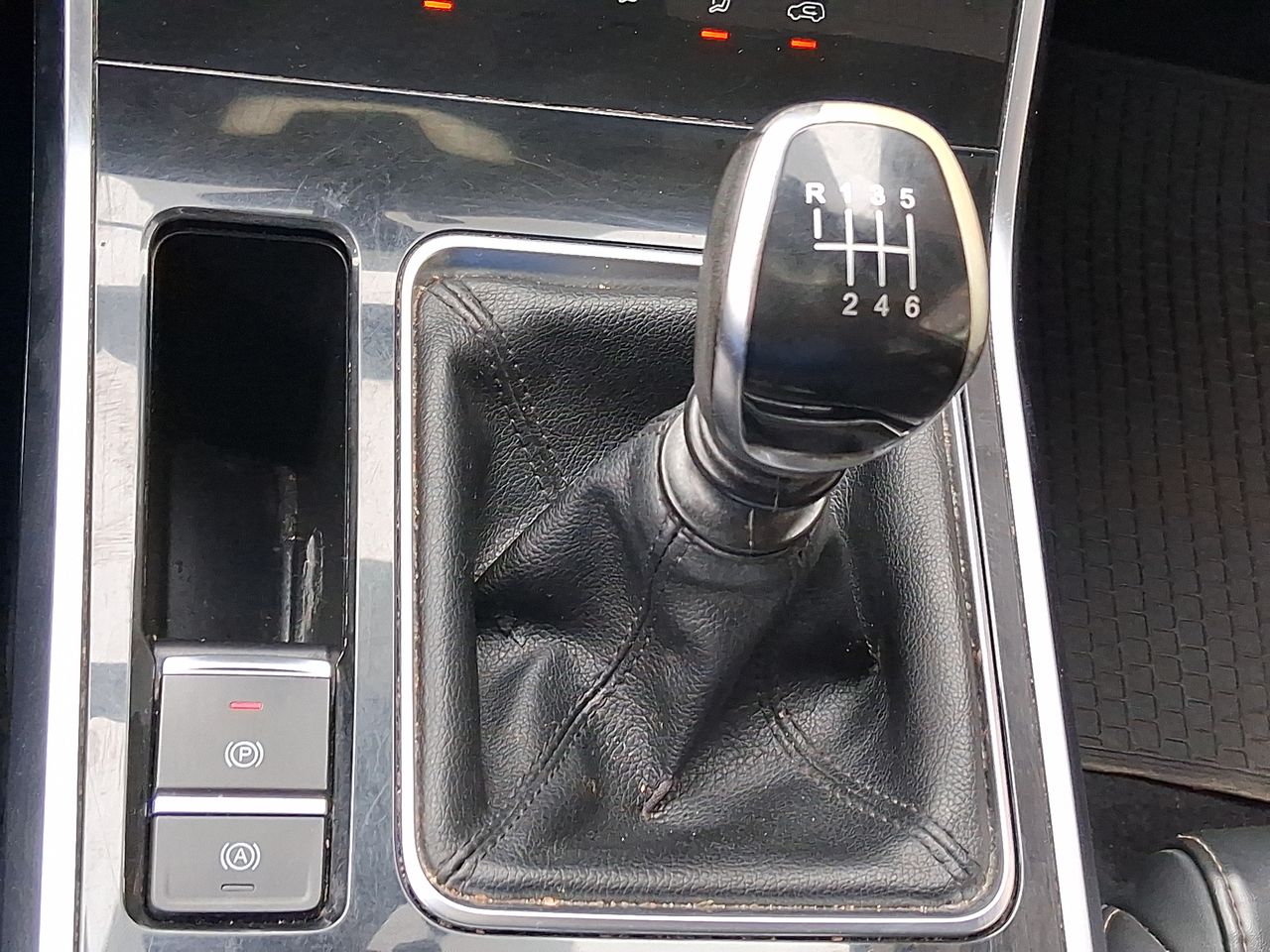 CHERY - 27