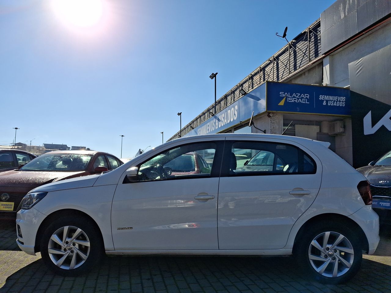 VOLKSWAGEN - 4
