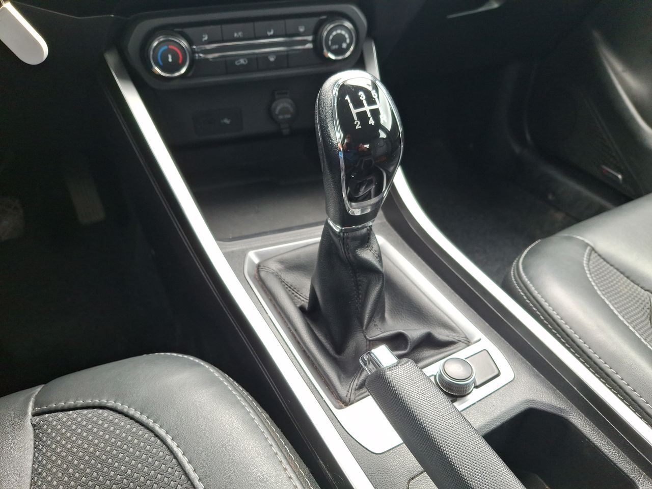 Chery Tiggo 2 Pro — foto 32 de 35