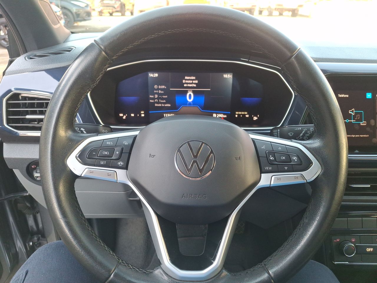 VOLKSWAGEN - 25