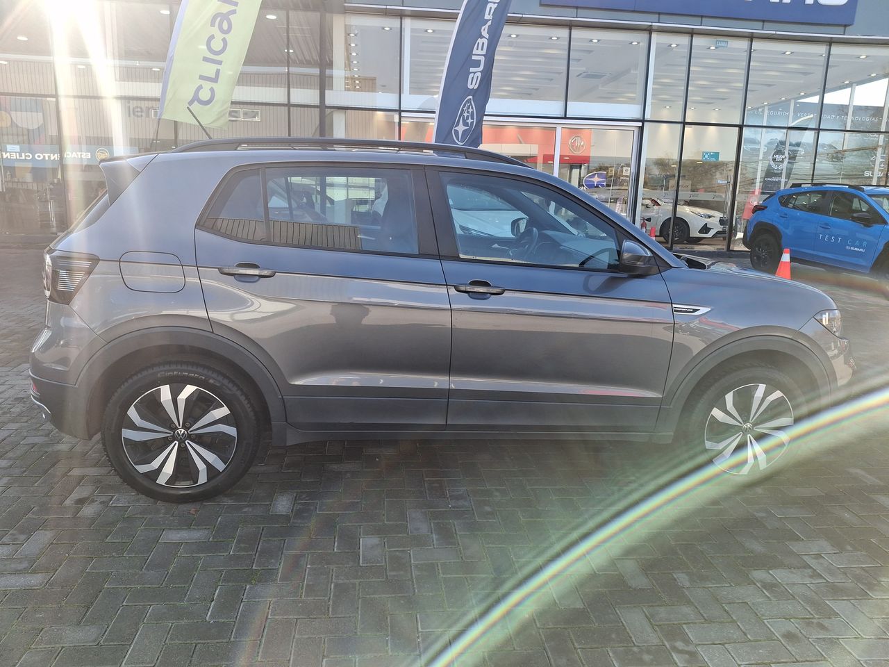 VOLKSWAGEN - 8