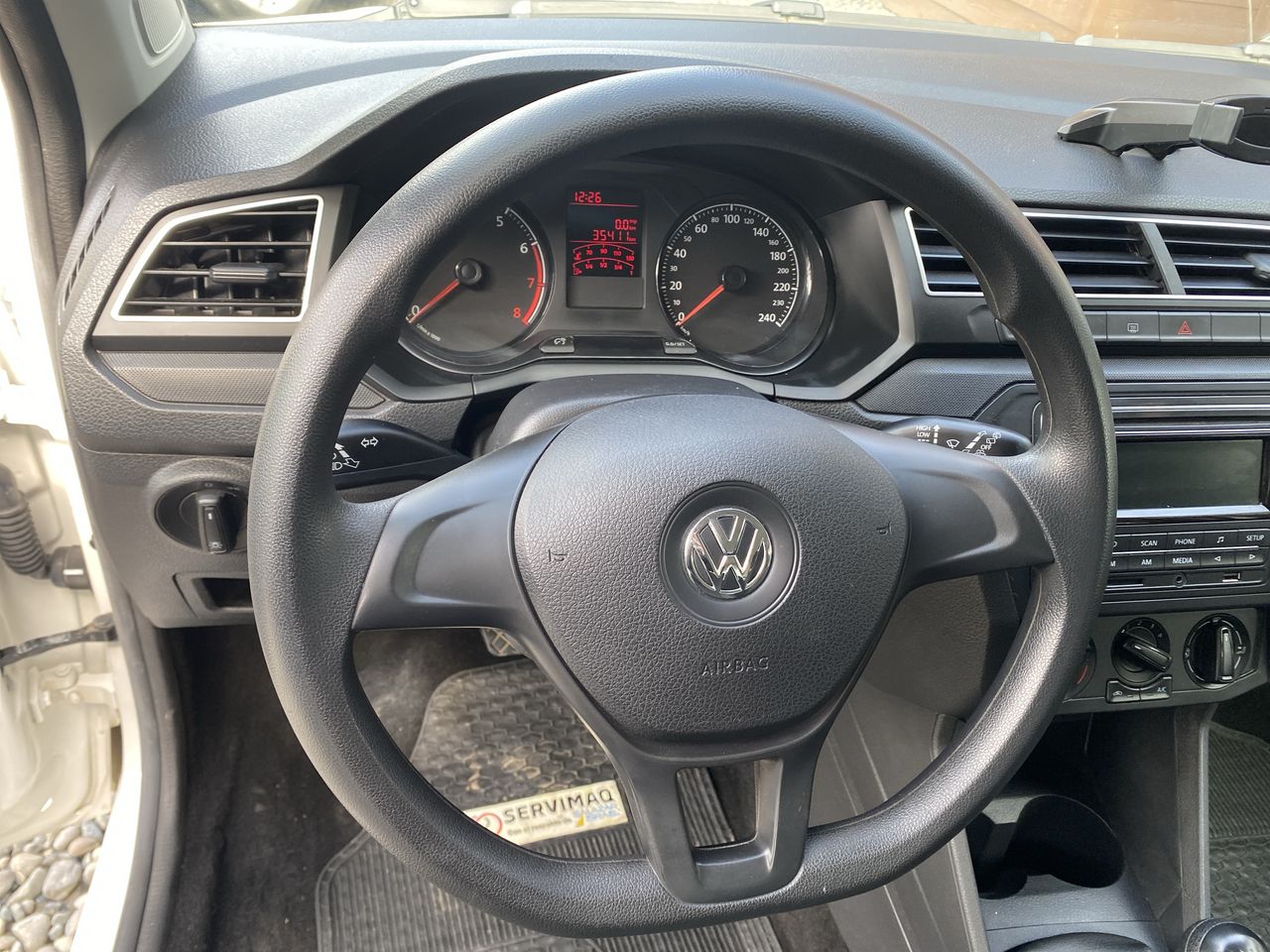 VOLKSWAGEN - 24