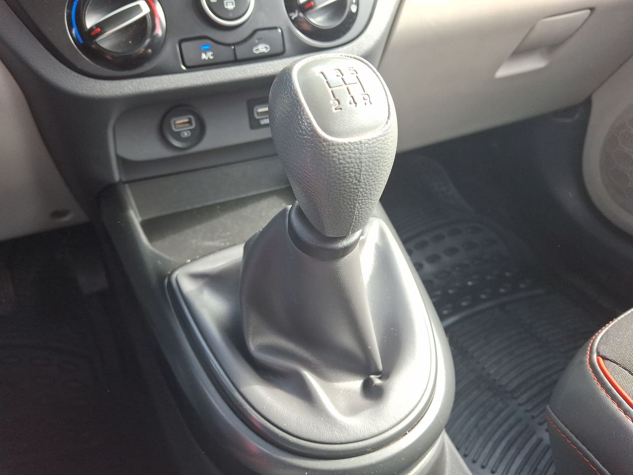 HYUNDAI - 31