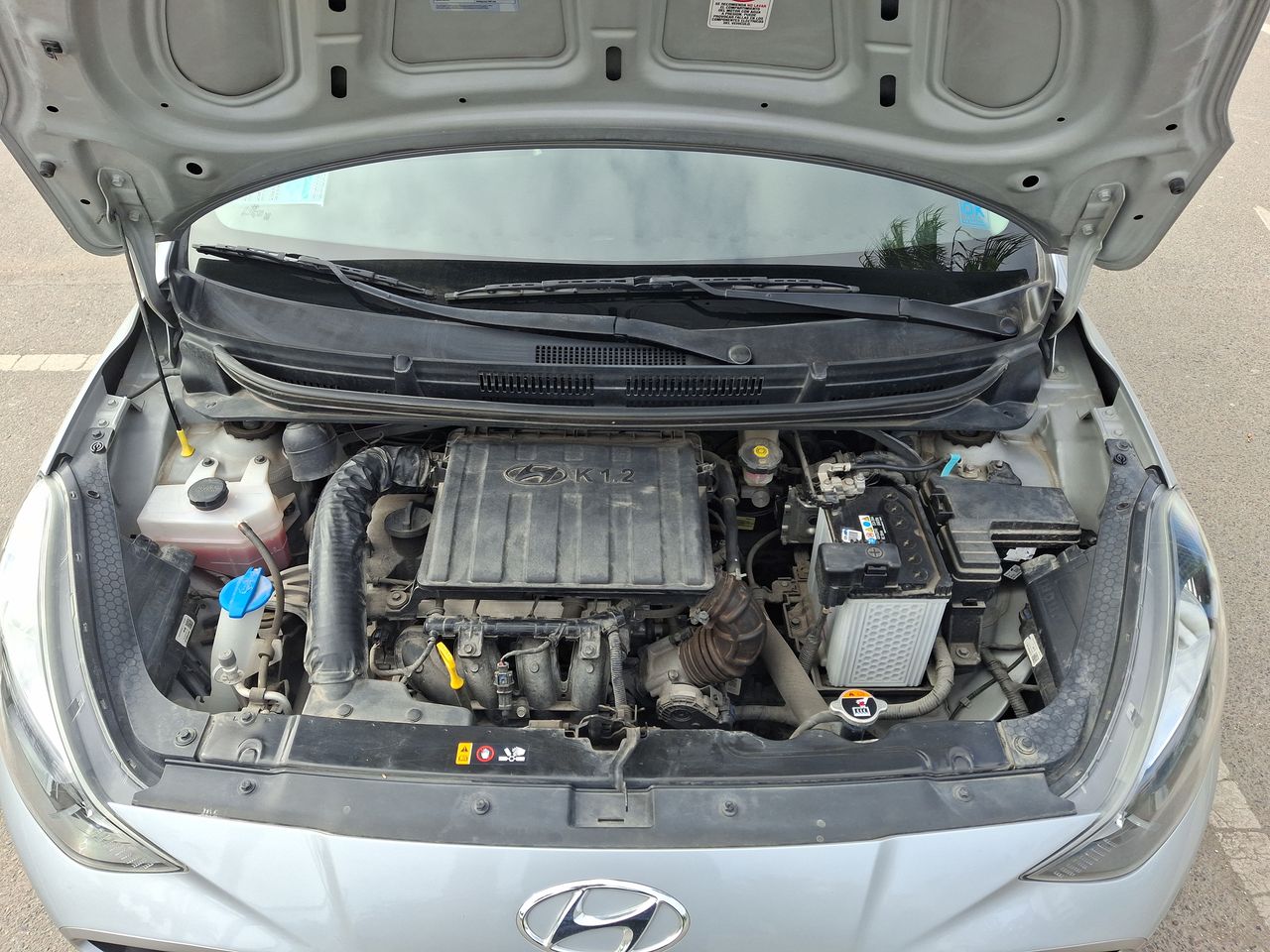HYUNDAI - 18