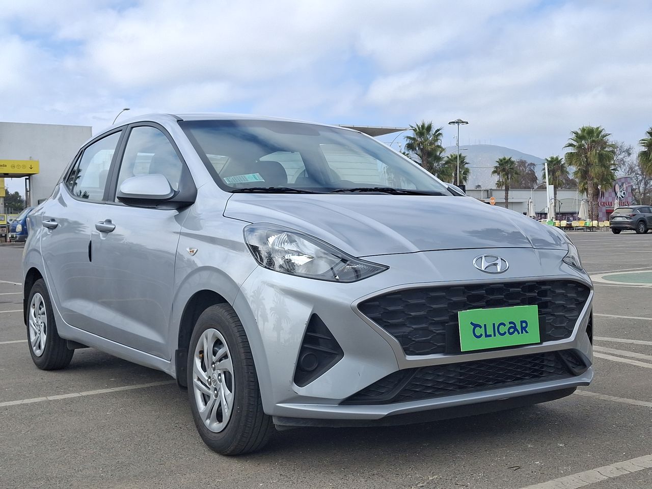 HYUNDAI - 1