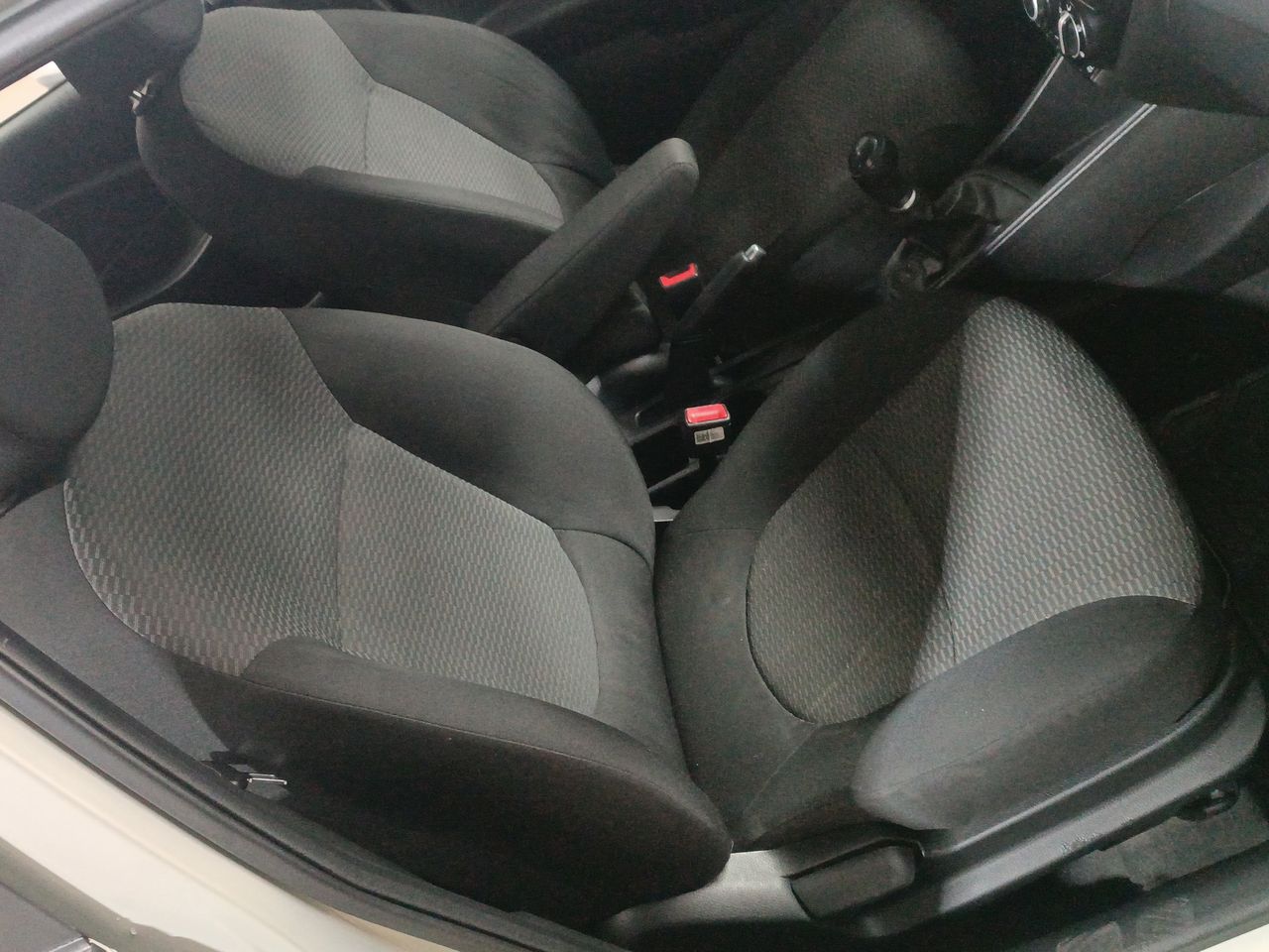 HYUNDAI - 26
