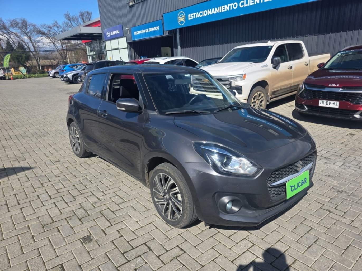 SUZUKI