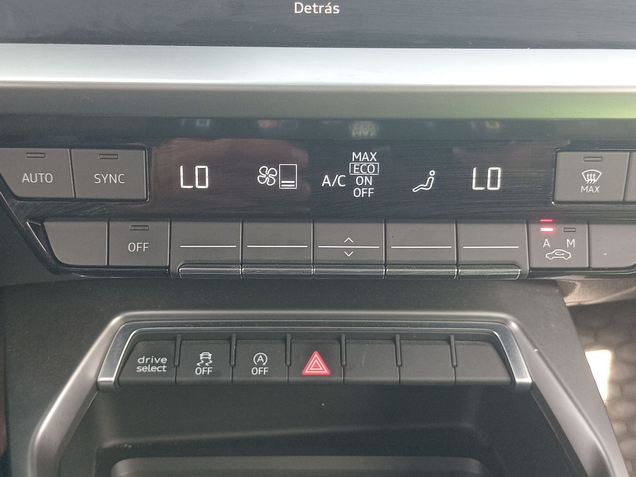 AUDI - 29