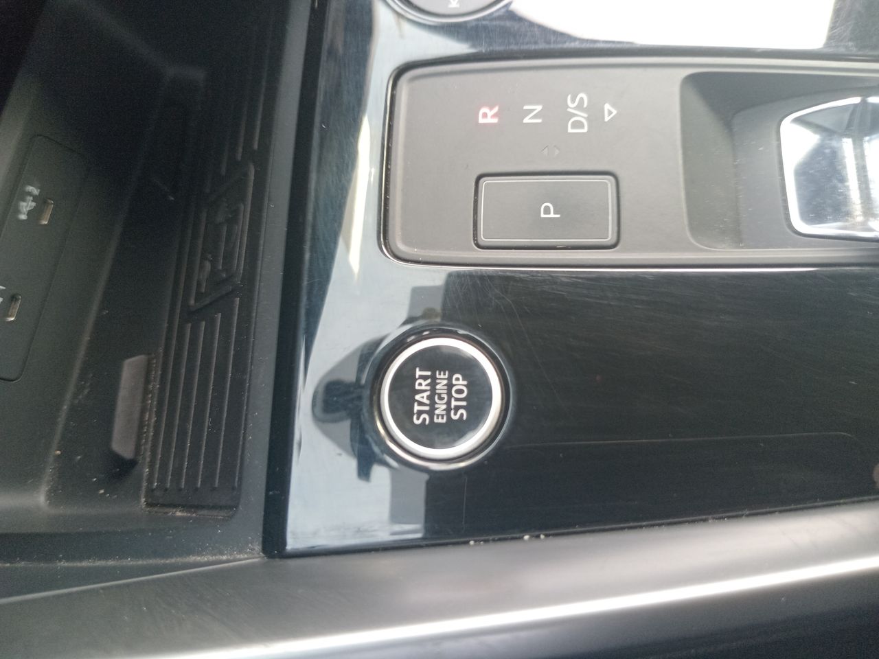 AUDI - 34