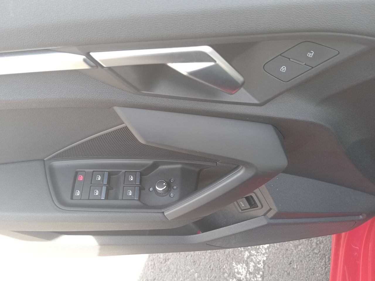 AUDI - 21