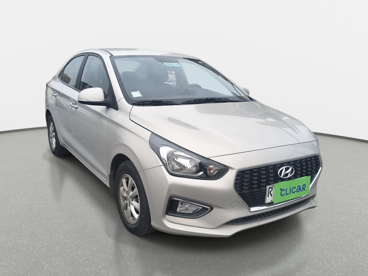 Hyundai Verna