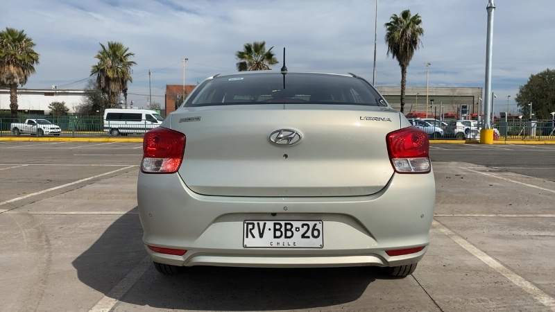 HYUNDAI - 5