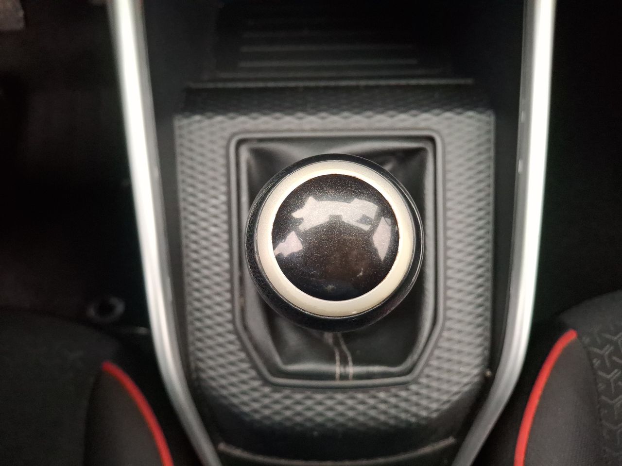 Toyota Raize — foto 22 de 23