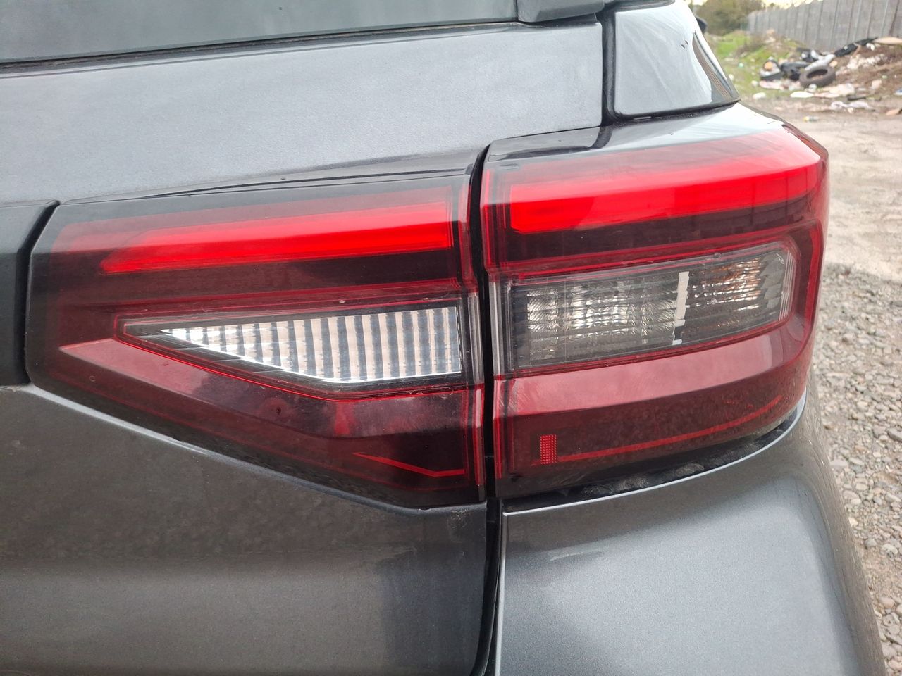 Toyota Raize — foto 13 de 23