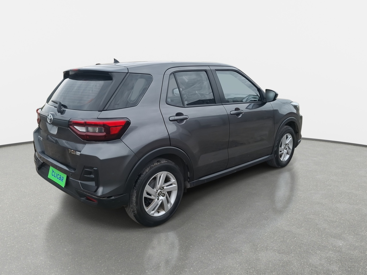 Toyota Raize — foto 8 de 31